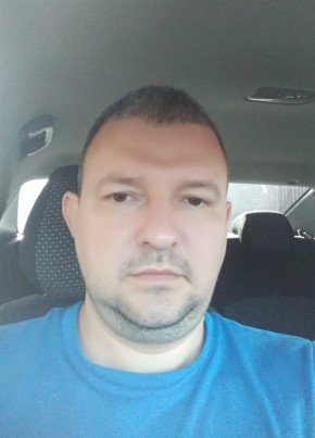 Dmitriy, 37, Russia, Volgograd