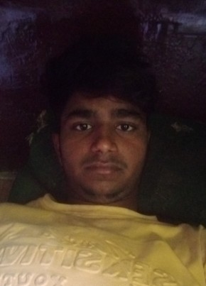 Moneis, 18, India, Jaipur