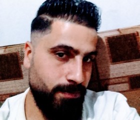 Abdo, 28, London