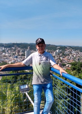Alessandro, 22, República Federativa do Brasil, Dois Vizinhos