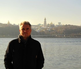 Виктор, 58 лет, Київ