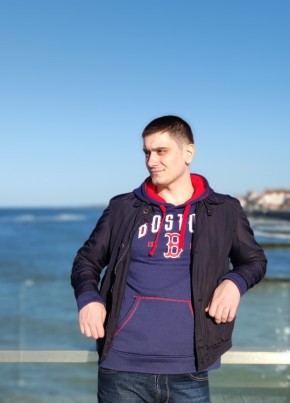 Антон из Ступино 32 года