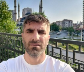 Emin, 42, Budva
