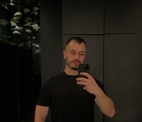 Anatoliy, 32, Ulyanovsk