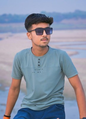 Pankaj Kumar, 18, India, Agra
