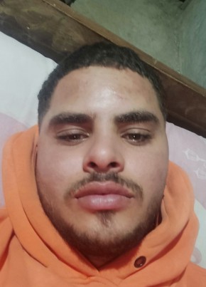 مصطفى из المنيا 23 года