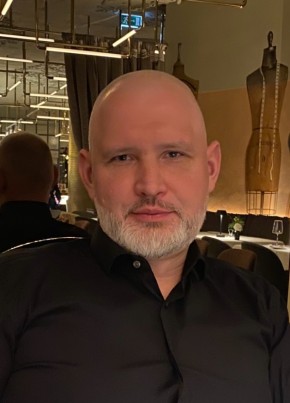 Кирилл из Ахтубинска 44 года