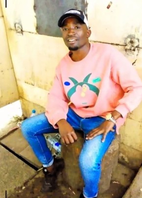 Reyson Gerald, 28, Tanzania, Dar es Salaam