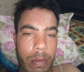 سحنون, 30, El Attaf