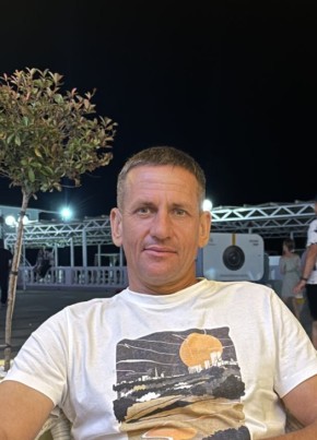 Garry из Новомихайловския 52 года