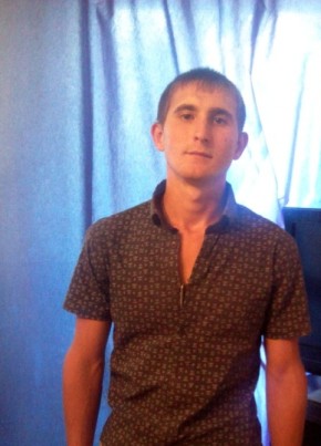 Сергей, 28, Россия, Богатое