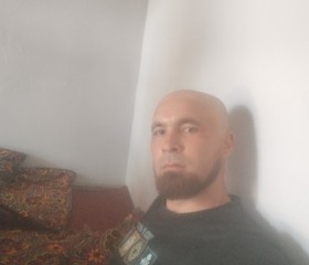 Murodjon Abdusam, 30, Fergana