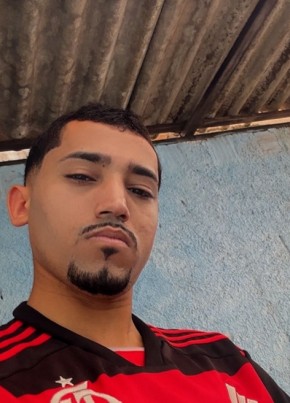 Lucas Mello из Rio de Janeiro 18 лет
