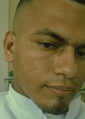 Juan из Barranquilla 21 год