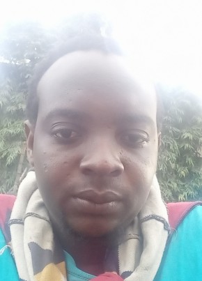LIVING SHADAFA, 31, Tanzania, Dar es Salaam