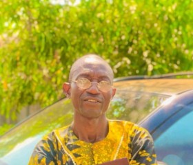 Emmanuel Mbayo, 48 лет, Freetown
