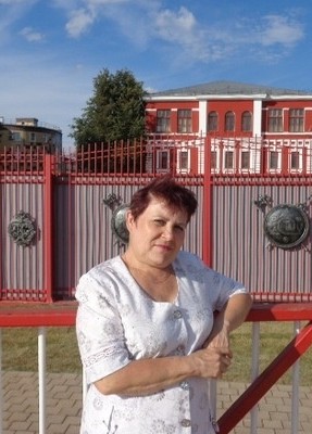 Ольга, 56, Россия, Тула