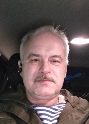 Сергей из Омска 52 года