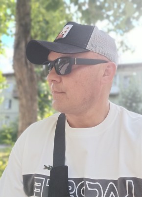 Юрий из Новосибирска 43 года