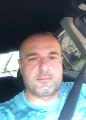 Giorgi M, 40, საქართველო, თელავი