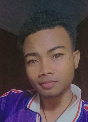 Yvon Serguei, 25, République de Madagascar, Fandriana