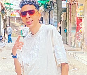 Mostafa, 18 лет, القاهرة