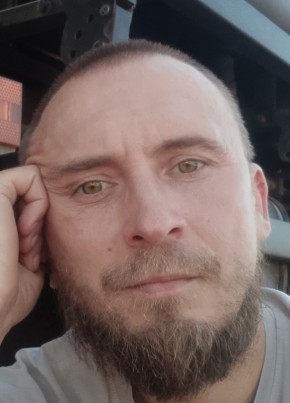 Александр из Ухты 38 лет