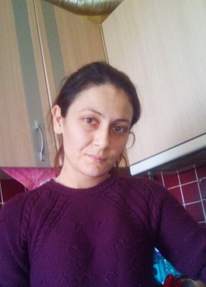 Fatoş, 31, Türkiye Cumhuriyeti, Konya