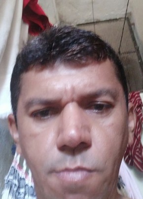Martins из Fortaleza 43 года