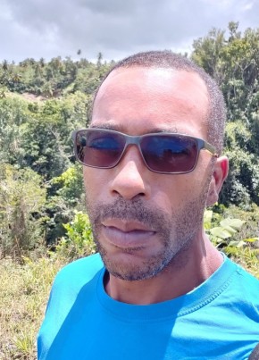 Royan, 44, Commonwealth of Dominica, Roseau