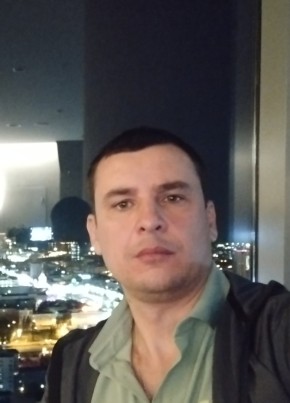 Константин из Светлограда 43 года