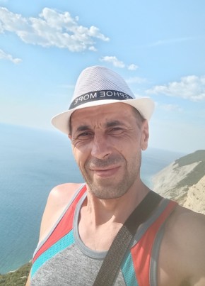 Дмитрий из Москвы 51 год