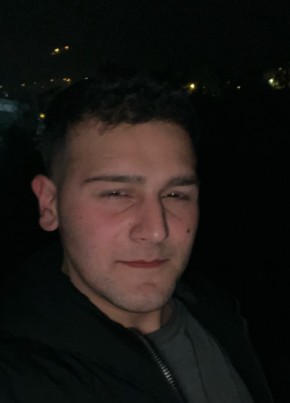 Mustafa, 23, Türkiye Cumhuriyeti, İstanbul