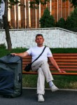 Влад, 42 года, Алматы