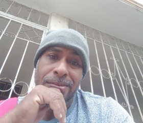 Mario, 49, Guayaquil