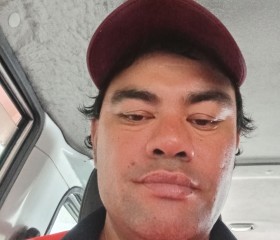 Johnny, 43, Avarua