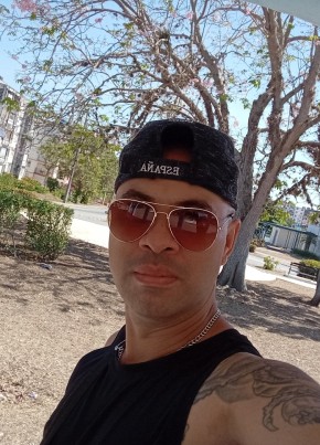Yuniel, 38, Cuba, Havana