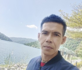 Tom, 47, Kaeng Khoi