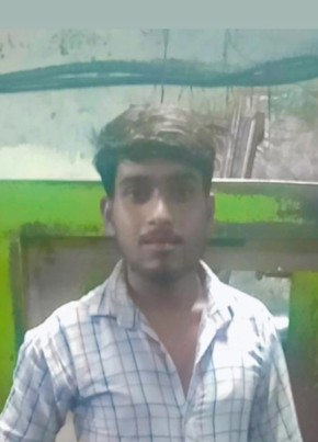 Suraj Mathur, 25, India, Delhi