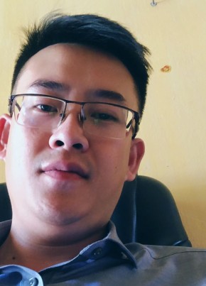 Trọng Quang, 31, Công Hòa Xã Hội Chủ Nghĩa Việt Nam, Thành phố Hồ Chí Minh