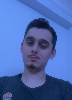 Alper из Trabzon 20 лет