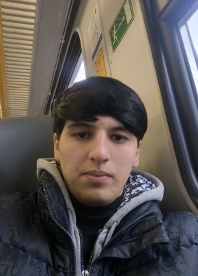 Сардор из Лобни 22 года