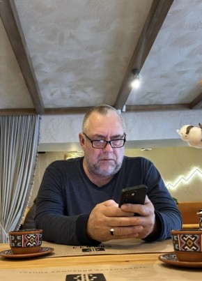 Владимир из Астрахани 56 лет