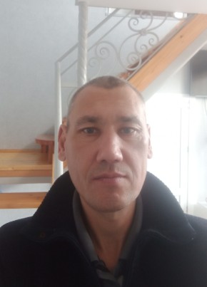 Миша из Омска 45 лет