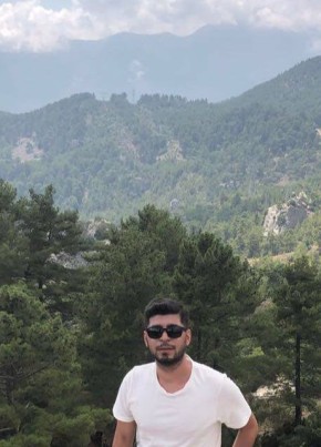 İbrahim UYGUN, 31, Türkiye Cumhuriyeti, Silopi