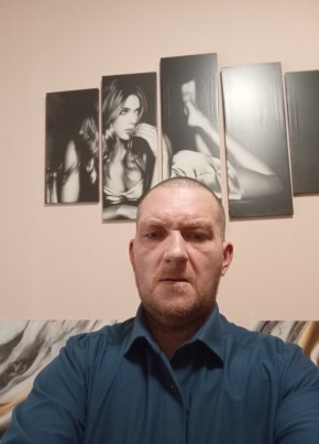 Евгений из Каспийска 42 года