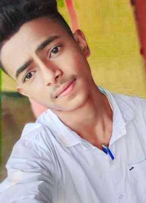 MR KUMER, 18, India, Chennai