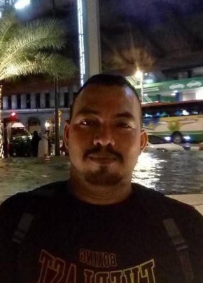 Mamu из Kuala Lumpur 42 года