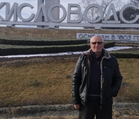 Алексей, 67 лет, Суворовская