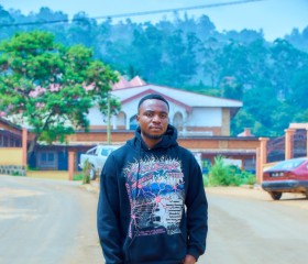 Marc, 21, Bamenda